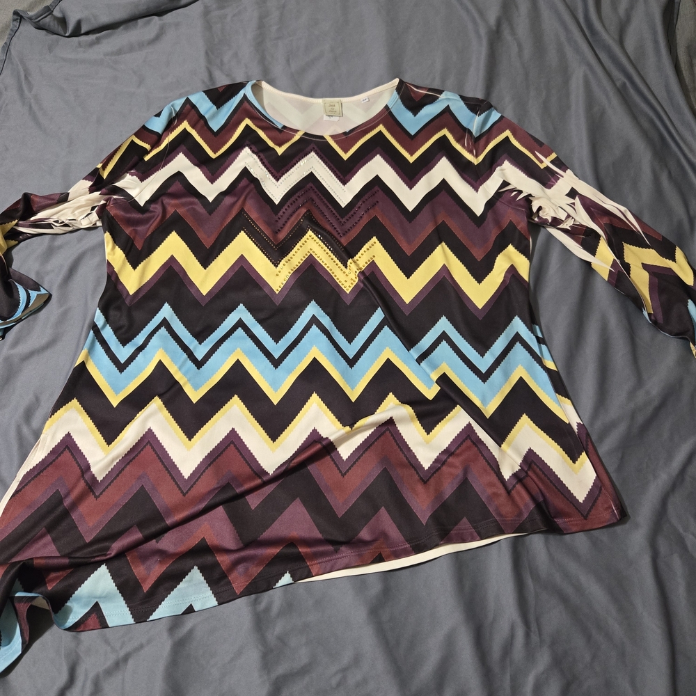Jess & Jane Red Rhinestone Cheveron Tunic Top Womens 3X Zig Zag 3/4 Sleeve Aline